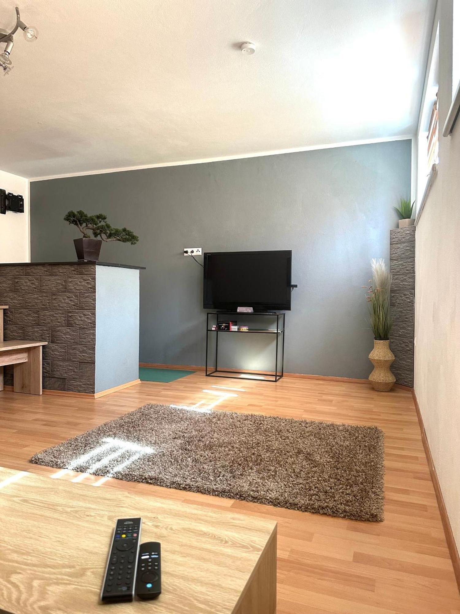 Kleine Wohnung Im Moelltal Penk Εξωτερικό φωτογραφία